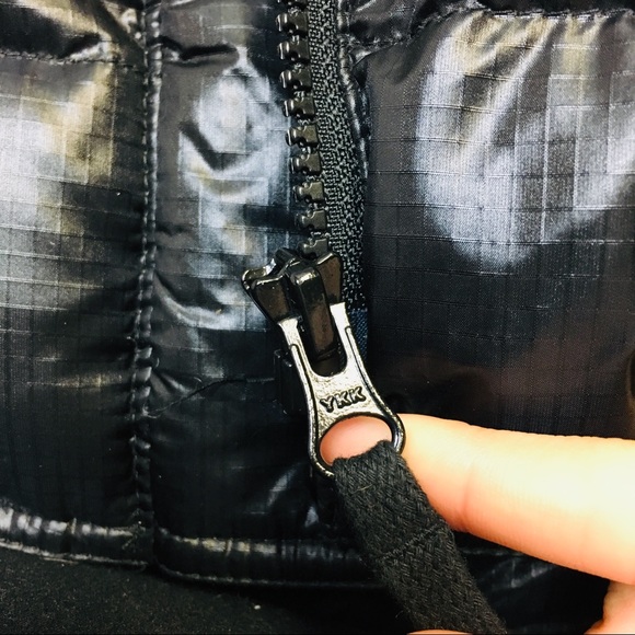 NWOT J Crew puffer vest - Picture 4 of 6